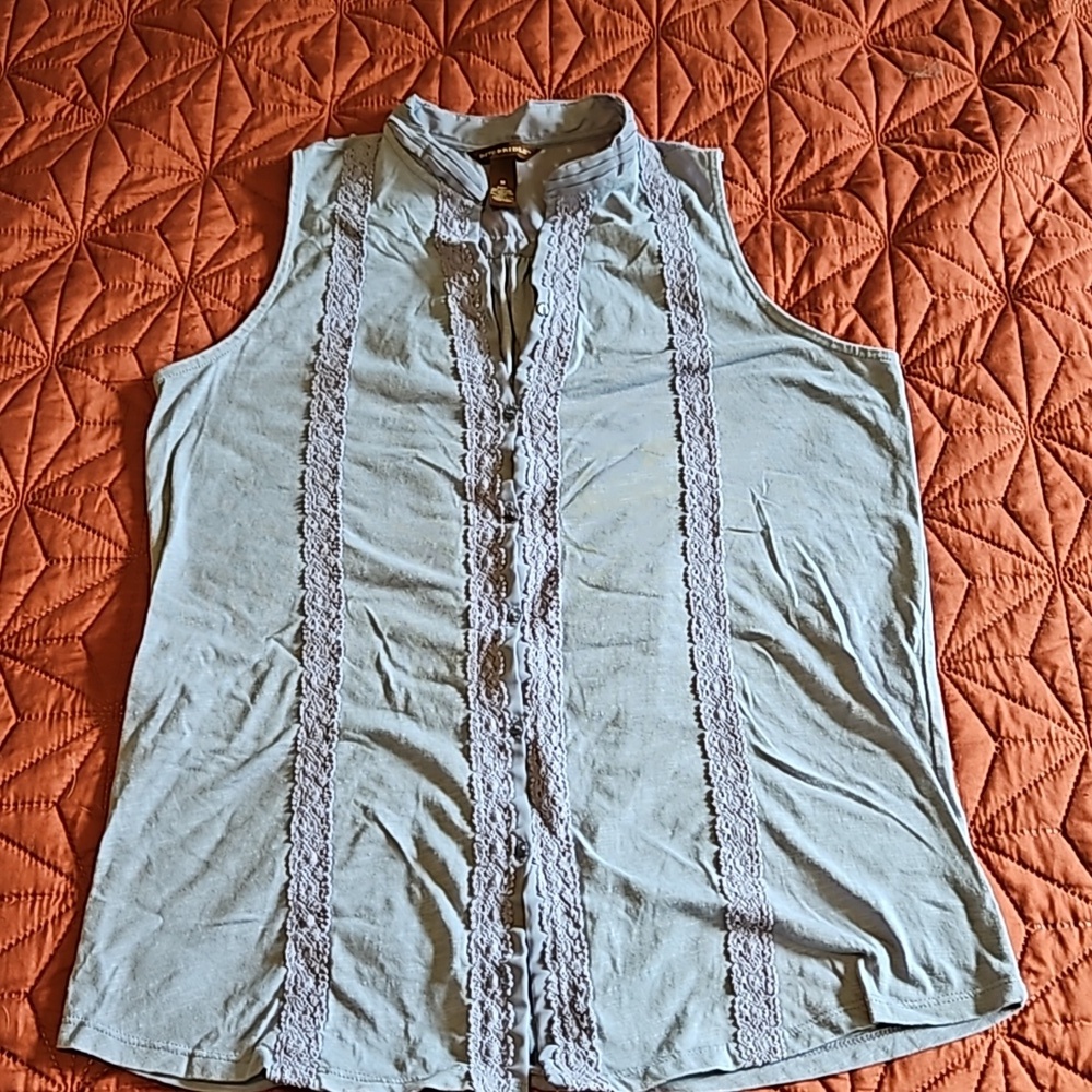 BIT & Bridle Dressy Button Up Tank Top S. M